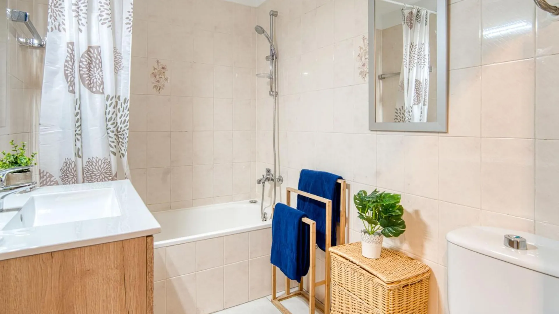 Apartment Sant Maurici-28 By Interhome Empuriabrava