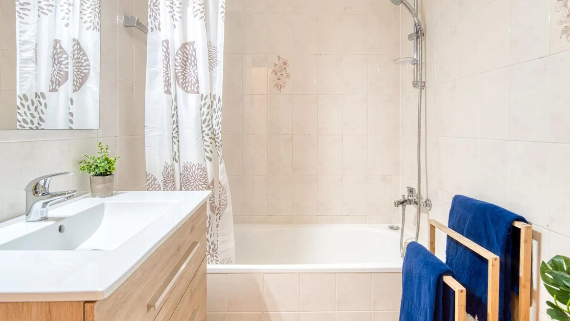 Apartment Sant Maurici-28 By Interhome Empuriabrava