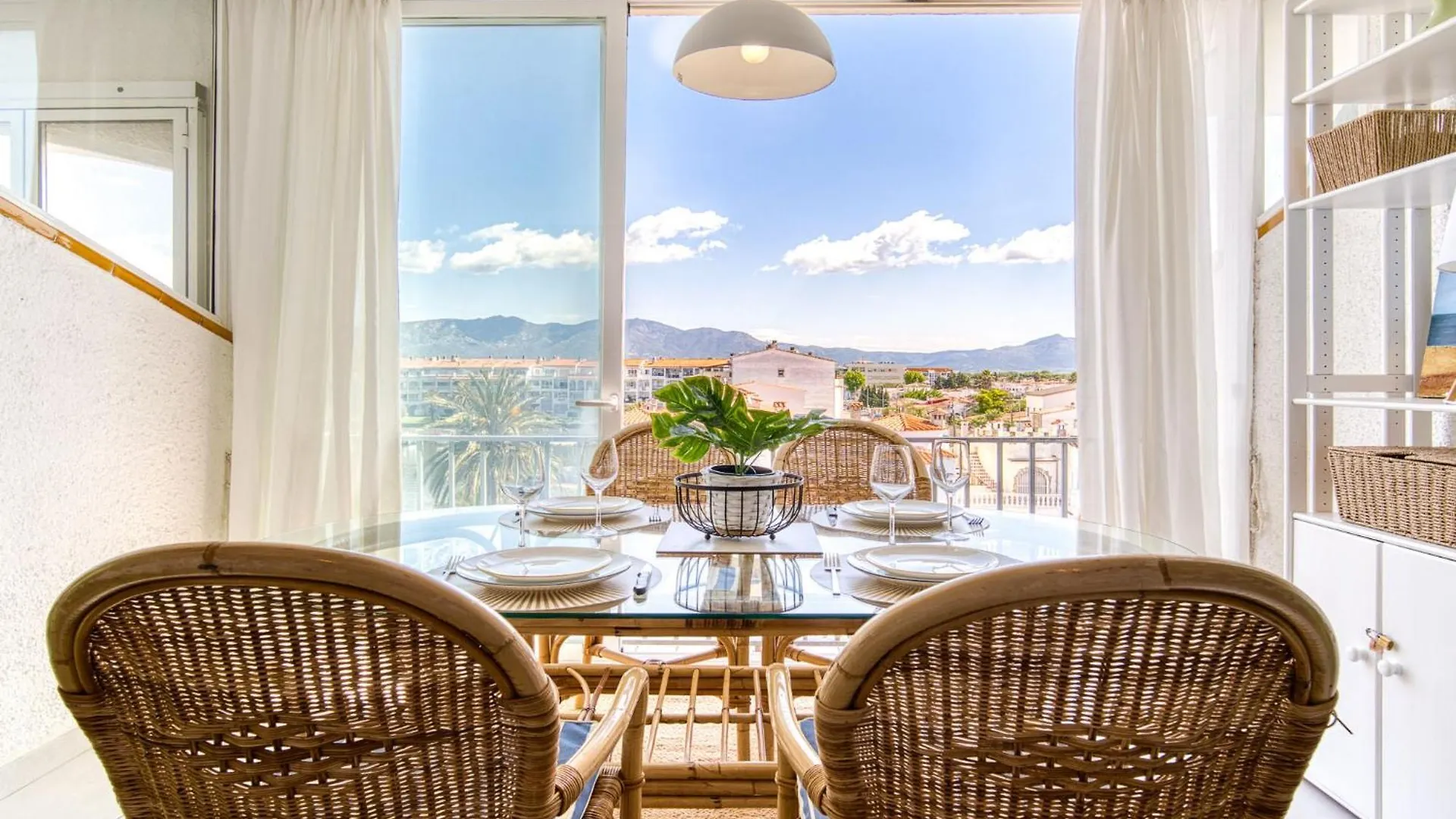 Apartment Sant Maurici-28 By Interhome Эмпуриабрава