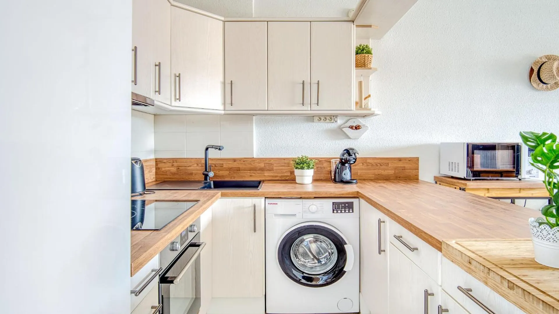 Apartment Sant Maurici-28 By Interhome Эмпуриабрава